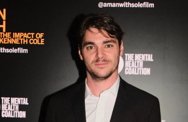 rj mitte kim