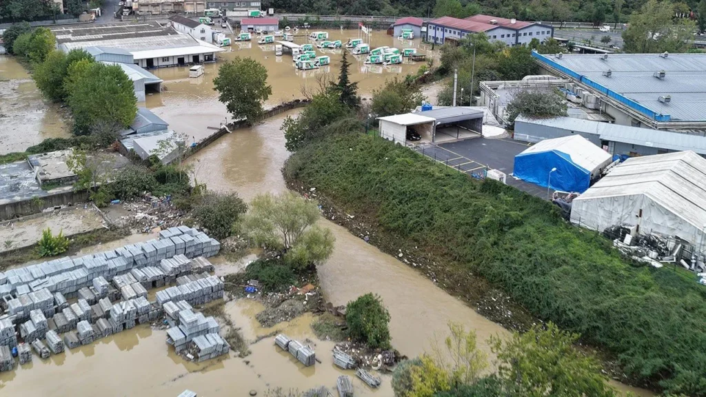 istanbul sel esnaf
